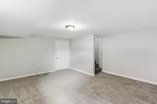1107 Marlyn Ave N, Baltimore, MD 21221 - Photo 16