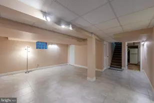 6625 Queens Ferry Rd, Baltimore, MD 21239 - Photo 24