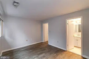 2215 Lowells Glen Rd, Parkville, MD 21234 - Photo 6