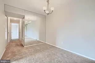 2 Summit Hill Ct, Baltimore, MD 21228 - Photo 6
