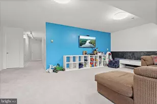 110 Old Crossing Dr, Baltimore, MD 21208 - Photo 48