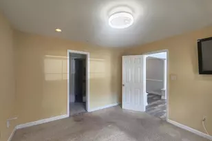 6832 Hayley Ridge Way, Baltimore, MD 21209 - Photo 20