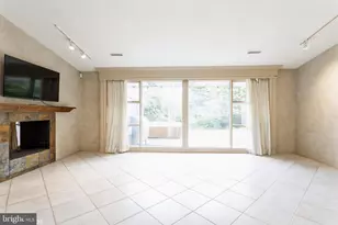 7920 Long Meadow Rd, Baltimore, MD 21208 - Photo 12