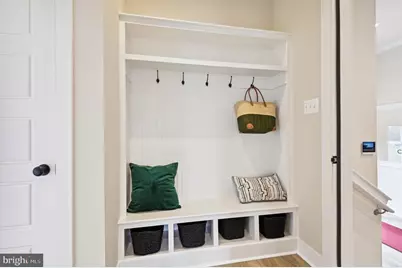 6106 Clarks Lane, Baltimore, MD 21209 - Photo 24