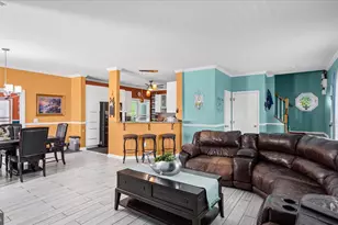 21 Sidewell Ct, Baltimore, MD 21221 - Photo 10