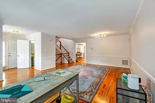 5 Johnsborough Ct, Reisterstown, MD 21136 - Photo 2