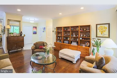 11 Slade #610, Pikesville, MD 21208 - Photo 4