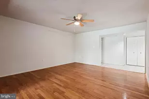 1811 Snow Meadow Ln, Baltimore, MD 21209 - Photo 16