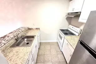 1260 Sugarwood Cir, Essex, MD 21221 - Photo 18