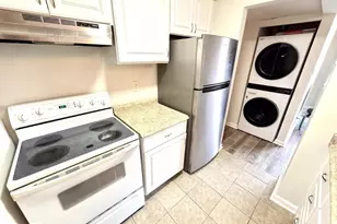 1260 Sugarwood Cir, Essex, MD 21221 - Photo 8