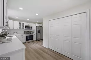 945 Renfrew, Baltimore, MD 21221 - Photo 6