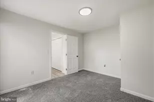 945 Renfrew, Baltimore, MD 21221 - Photo 22