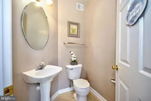 23 Caterham Ct, Rosedale, MD 21237 - Photo 6