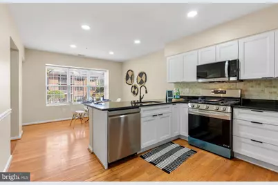 12105 Tullamore Ct #204, Lutherville Timonium, MD 21093 - Photo 16