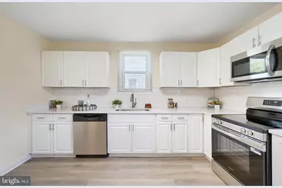 327 Wye Road, Baltimore, MD 21221 - Photo 6