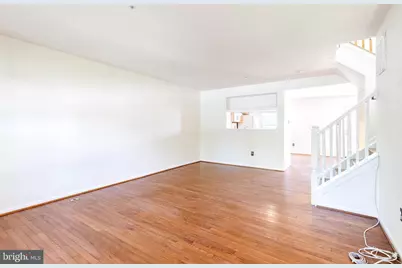 6 Sandview Court, Baltimore, MD 21209 - Photo 4