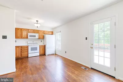 6 Sandview Court, Baltimore, MD 21209 - Photo 8