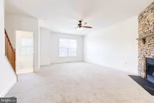 4322 Vintage Ivy Ln, Owings Mills, MD 21117 - Photo 6
