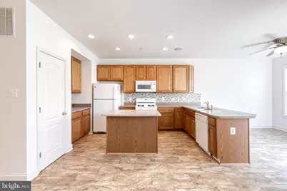 4322 Vintage Ivy Lane, Owings Mills, MD 21117 - Photo 12