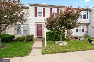 14 Gemstone Ct, Baltimore, MD 21244 - Photo 2