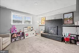 9453 Seven Courts Dr, Baltimore, MD 21236 - Photo 22