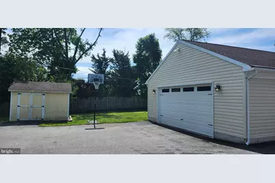 2300 Ravenview Road, Lutherville Timonium, MD 21093 - Photo 4