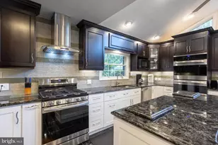 7908 Ivy Ln, Baltimore, MD 21208 - Photo 18