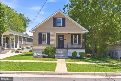 1 Glenwood Avenue, Baltimore, MD 21228 - Photo 2