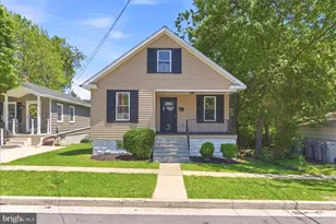 1 Glenwood Ave, Baltimore, MD 21228 - Photo 2