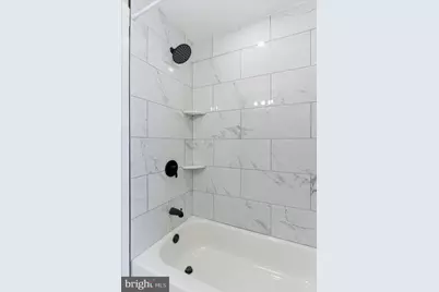 1 Glenwood Avenue, Baltimore, MD 21228 - Photo 28