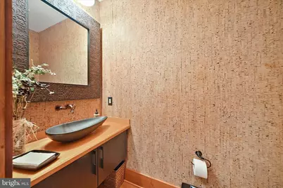 6715 Newstead Lane, Baltimore, MD 21209 - Photo 28
