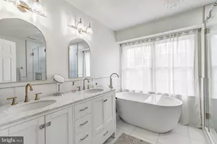 64 River Oaks Cir, Baltimore, MD 21208 - Photo 22