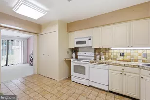 19 Saddle Ct, Baltimore, MD 21208 - Photo 14
