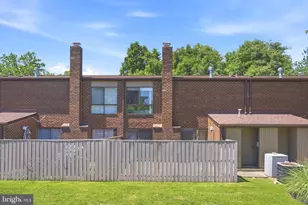 19 Saddle Ct, Baltimore, MD 21208 - Photo 36