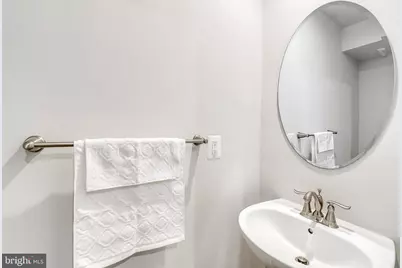 564 Katherine Avenue, Baltimore, MD 21221 - Photo 32