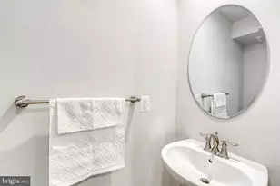 564 Katherine Ave, Baltimore, MD 21221 - Photo 32