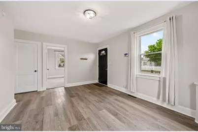 18 Crafton, Baltimore, MD 21220 - Photo 2