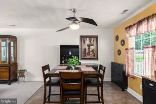 2545 Barrison Point Rd, Baltimore, MD 21221 - Photo 32
