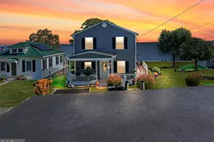 2545 Barrison Point Rd, Baltimore, MD 21221 - Photo 1