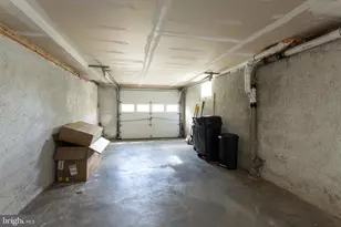 4304 Kensington Rd, Baltimore, MD 21229 - Photo 30