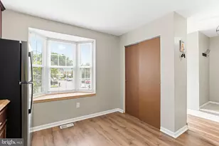 9 Island Run Ct, Catonsville, MD 21228 - Photo 4