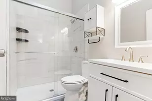 9 Island Run Ct, Catonsville, MD 21228 - Photo 20