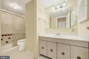205 E Joppa Rd, Towson, MD 21286 - Photo 14