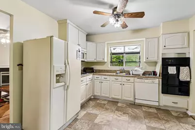216 Glyndon Drive, Reisterstown, MD 21136 - Photo 10