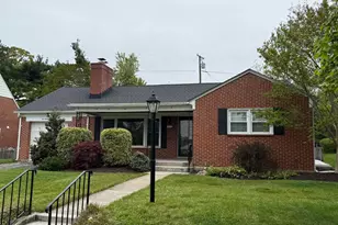 422 Aigburth Rd, Towson, MD 21286 - Photo 1