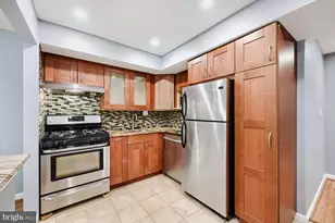 3 Windblown Ct, Baltimore, MD 21209 - Photo 2