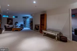 15 Austringer Ct, Baltimore, MD 21208 - Photo 20