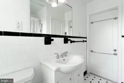 8426 Pleasant Plains, Towson, MD 21286 - Photo 16
