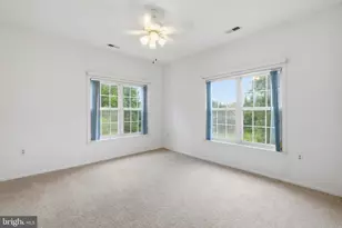9320 Groffs Mill Dr, Owings Mills, MD 21117 - Photo 16
