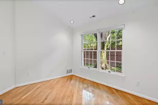 24 Stags Leap Ct, Baltimore, MD 21208 - Photo 22
